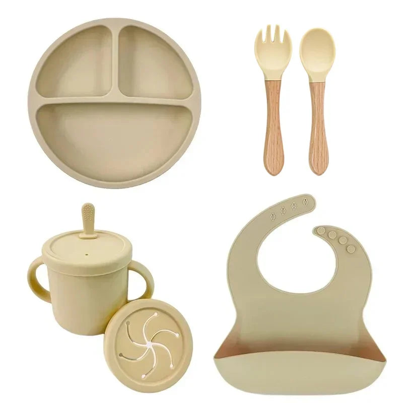 Kindergeschirr-Set Silikon – Saugteller, Becher & Besteck