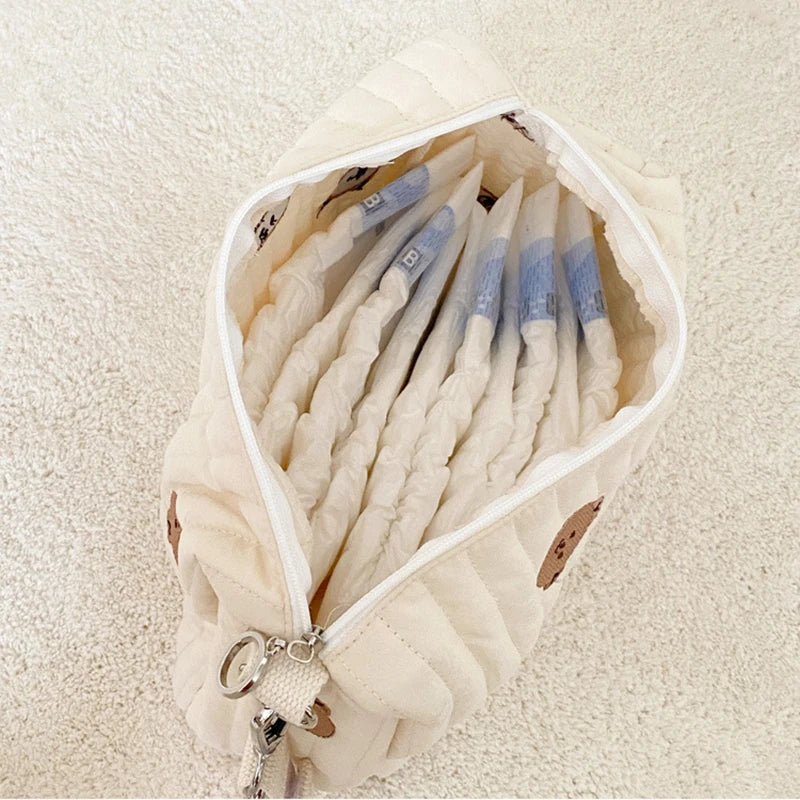 Wickeltasche mit Stickerei – Baby-Windeltasche mit Reißverschluss